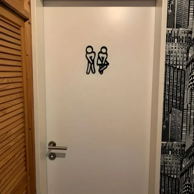 Décoration de panneaux de porte de WC – vue 2