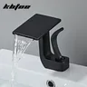 Robinet de salle de bains cascade carré moderne – vue 3
