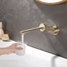 Robinet de salle de bains mural en laiton doré brossé de… – vue 3