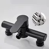 Robinet de baignoire de douche de salle de bains en… – vue 6