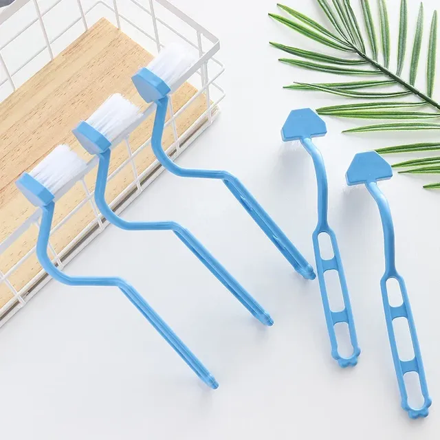Brosse de nettoyage de salle de bain incurvée Portable – vue 4