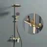 Ensemble de système de douche doré