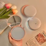 Nouveau miroir de maquillage Portable, petit miroir avec lumière LED, miroir de retouche de poche, miroir rond pliant éclairé