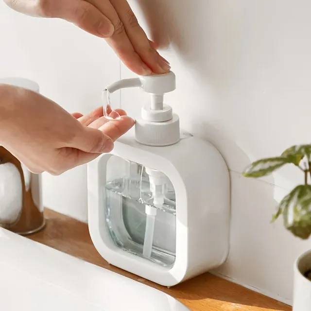 1pc Portable Hand Sanitizer Dispenser Bottle - Clear… – vue 3