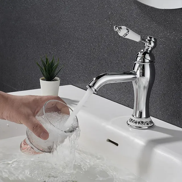 Robinet de lavabo à trou unique en laiton chromé rétro – vue 5