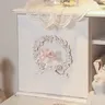 Poignée de porte en métal avec nœud papillon rose – vue 2