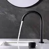 Robinet de lavabo en or brossé – vue 2