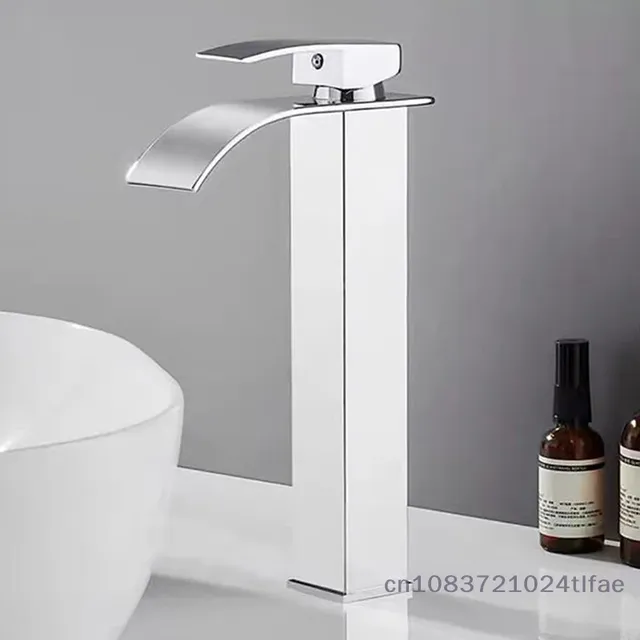 Robinet noir avec tuyau pour salle de bain Lababo – vue 6