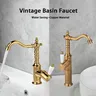 Robinet de lavabo en laiton Vintage – vue 3