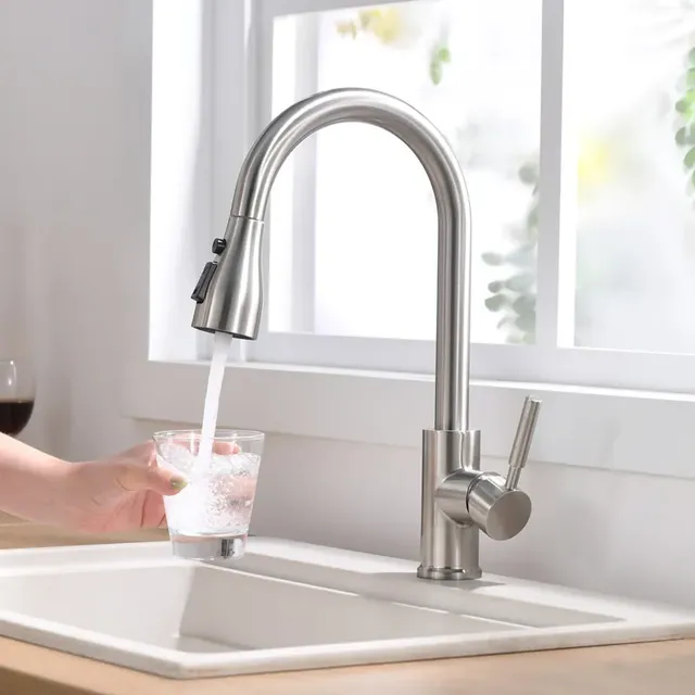Robinet de cuisine en Nickel brossé