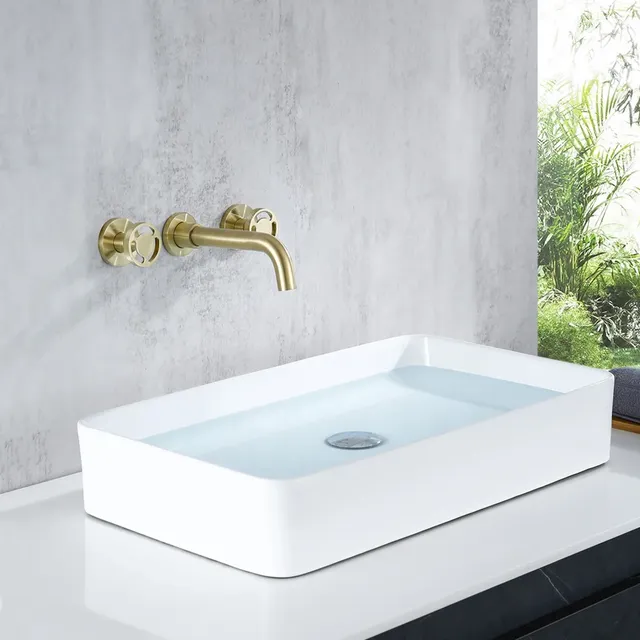 Robinet de lavabo en or brossé Robinet de lavabo mural à… – vue 6