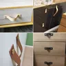 Poignée cuir artisanale minimaliste incurvée lisse… – vue 5