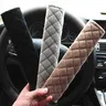 Juste de ceinture de sécurité de voiture en peluche souple – vue 3