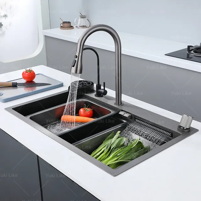 Nouvel évier de cuisine en acier inoxydable avec cascade – vue 3