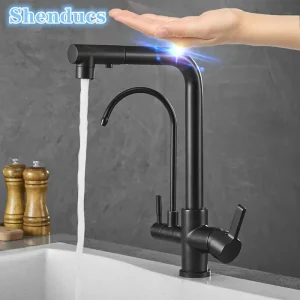 Robinet de cuisine filtré au toucher gris avec nervures vers le bas, pulvérisateur nervuré, robinet d&rsquo;eau chaude et froide, F/05 ET