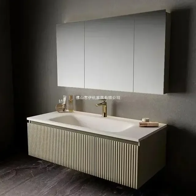 Armoire de salle de bain avec lavabo – vue 5