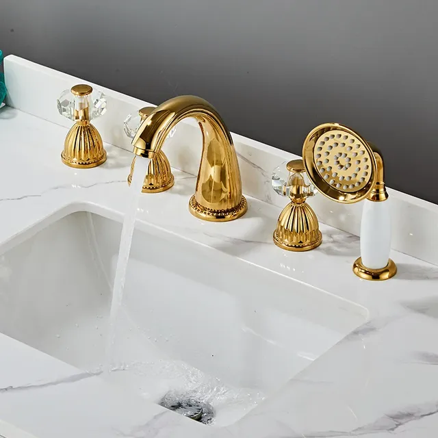 Robinetterie lavabo quatre pièces laiton doré poli bec…