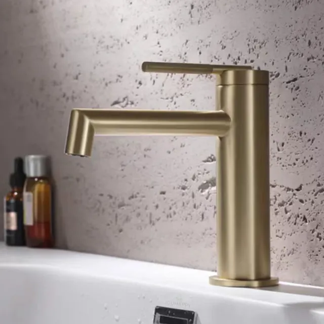 Robinet mitigeur d'eau de lavabo monté sur bureau – vue 2