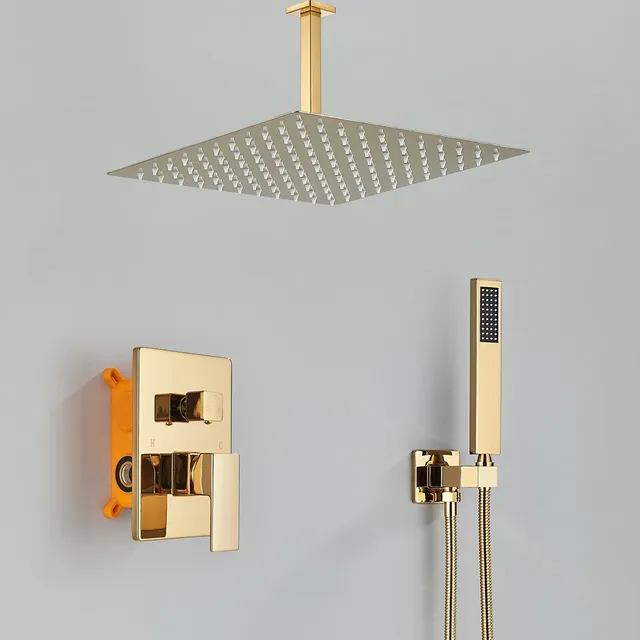 Ensemble de robinets de douche dorés – vue 2
