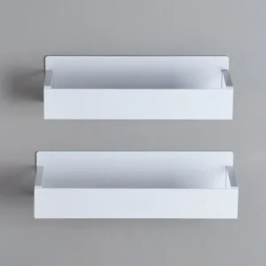 Étagère magnétique réfrigérateur crochets amovibles acier carbone antirouille forte capacité rangement compact gain place minimaliste blanc laqué fixation invisible polyvalente