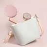 Miroir de maquillage de voyage éclairé par LED – vue 5