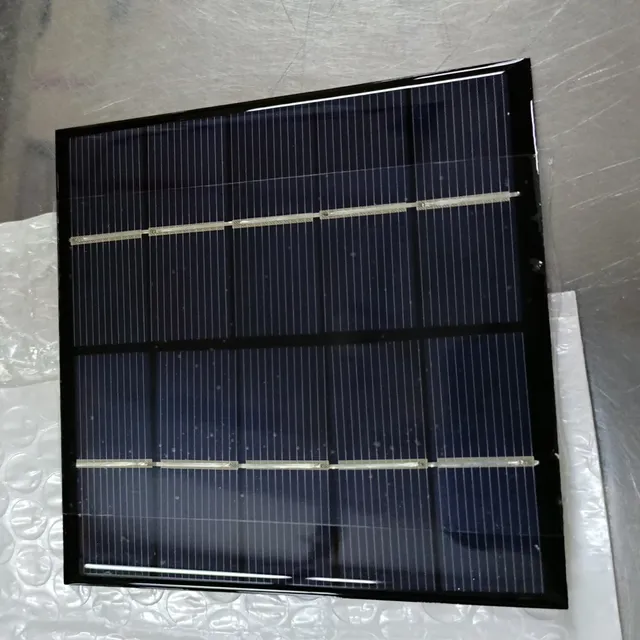 Chargeur de panneau solaire 3W 5V – vue 4