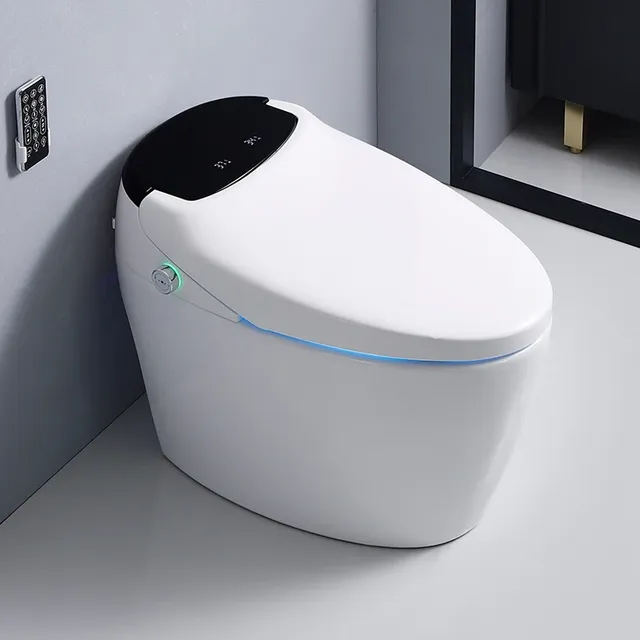 Ensemble de toilettes intelligentes modernes – vue 3