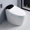 Ensemble de toilettes intelligentes modernes – vue 3