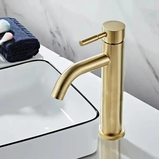 Robinet de lavabo de salle de bains – vue 3
