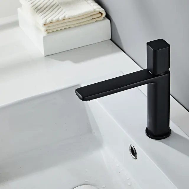 BAKALA robinet de lavabo noir/chromé – vue 3