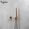 Système de douche à main pour salle de bain