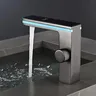 Robinet de lavabo de salle de bains à affichage numérique – vue 5