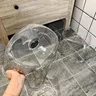 Tabouret antidérapant en acrylique pour salle de bain – vue 3