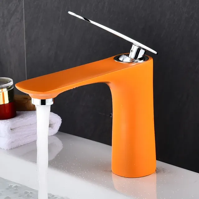 Robinet de bain orange chaud et froid – vue 7