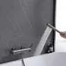 Ensemble de robinets de douche de salle de bains – vue 4