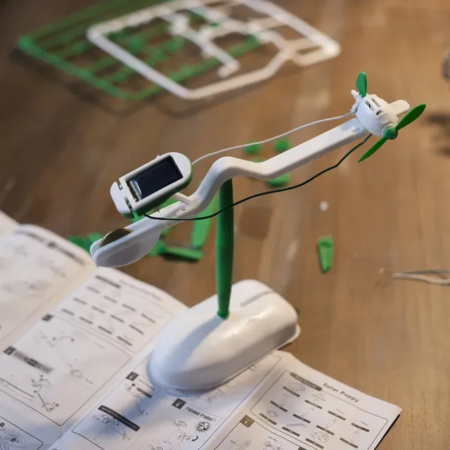 Kit de Robot à énergie solaire 6 en 1 – vue 3