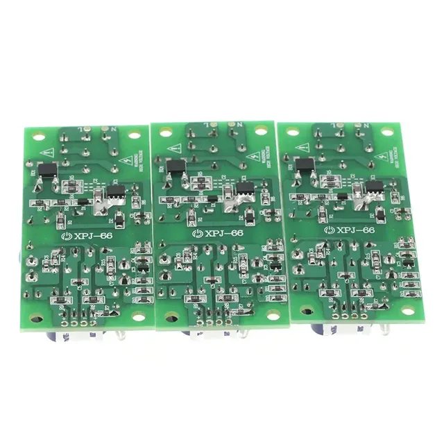 Double sortie de tension 5 + 5V – vue 6