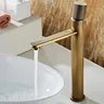 HOBasin-Robinet en laiton bronze antique – vue 5