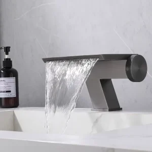 Robinet de Lavabo à une Poignée, Cascade en Laiton de Qualité Supérieure, Robinet de Lavabo Moderne à Eau Chaude et Froide, Gris Pistolet Robinet de Lavabo à une Poignée, Cascade en Laiton de Qualité Supérieure, Robinet de Lavabo Moderne à Eau Chaude et Froide, Gris Pistolet