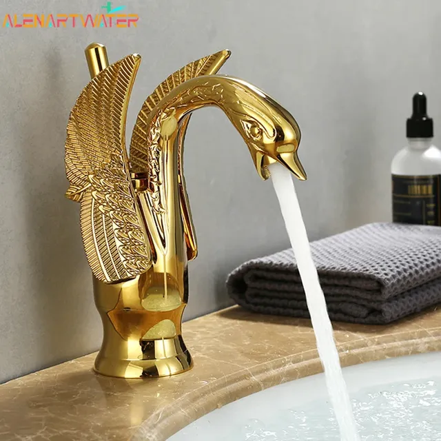 Robinet de lavabo doré – vue 2
