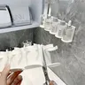 Support de rangement mural pour cosmétiques à 5 grilles – vue 3