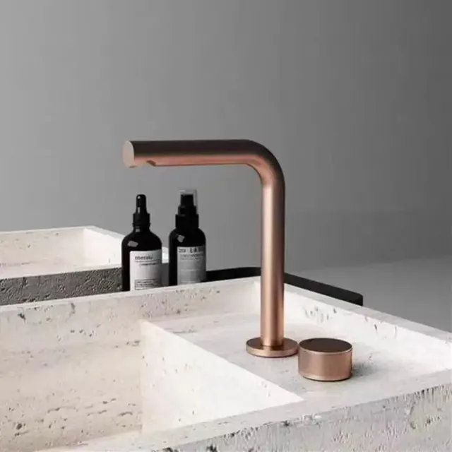 Robinet de salle de bains séparé – vue 2