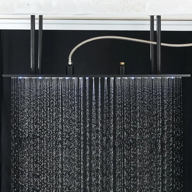 Pommeau de douche pluie chromé avec bras monté au plafond – vue 4