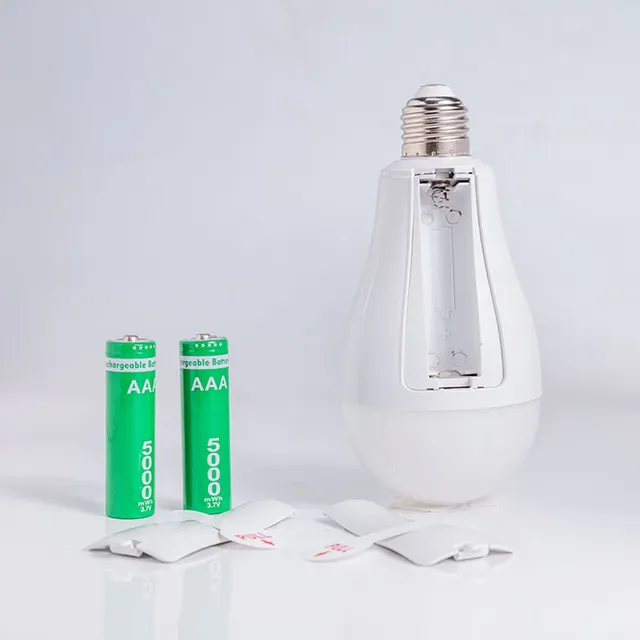 Ampoule LED avec puce de charge intelligente – vue 5