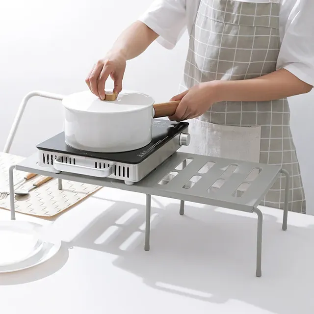 Étagères rétractables de cuisine