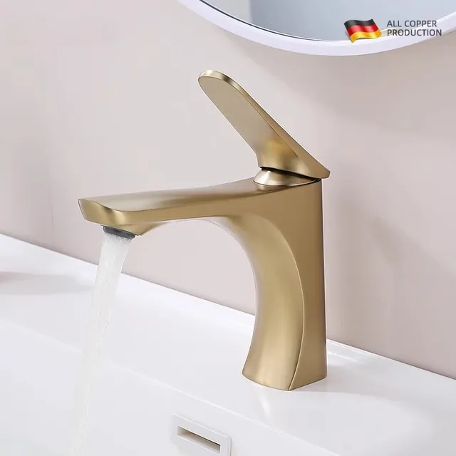 Robinet de salle de bains doré – vue 3