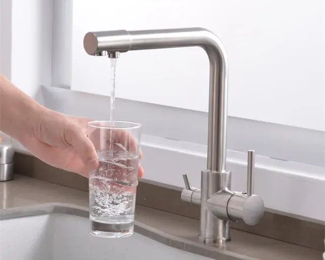 Robinet mitigeur cuisine laiton doré bec cygne pivotant… – vue 7