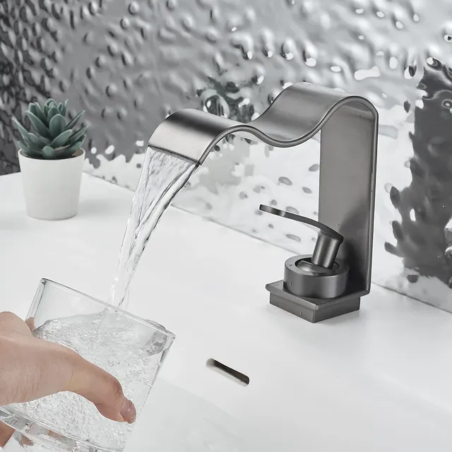 Robinet de lavabo cascade noir avec lavabo de salle de… – vue 5