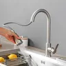 Robinet de cuisine avec tête de pulvérisation extractible – vue 1