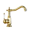 Robinet de lavabo en or – vue 7